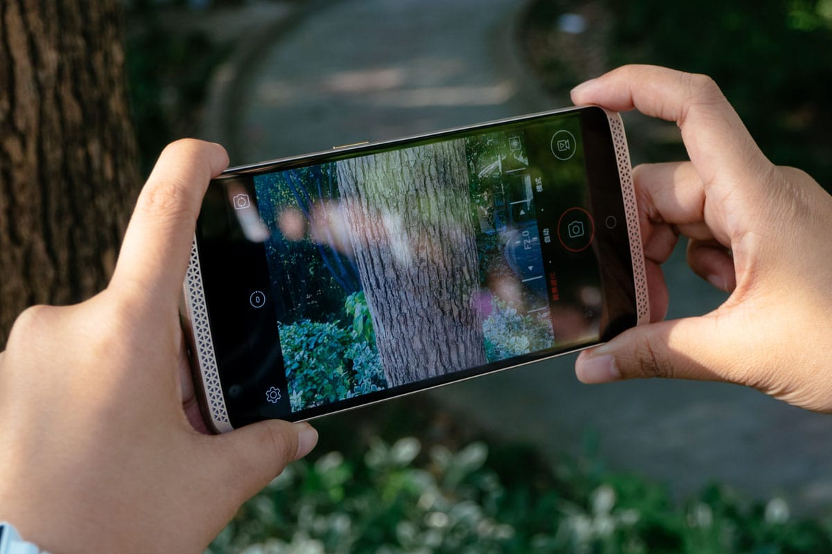 Como-transformar-a-câmera-do-seu-smartphone-em-uma-super-câmera-profissional