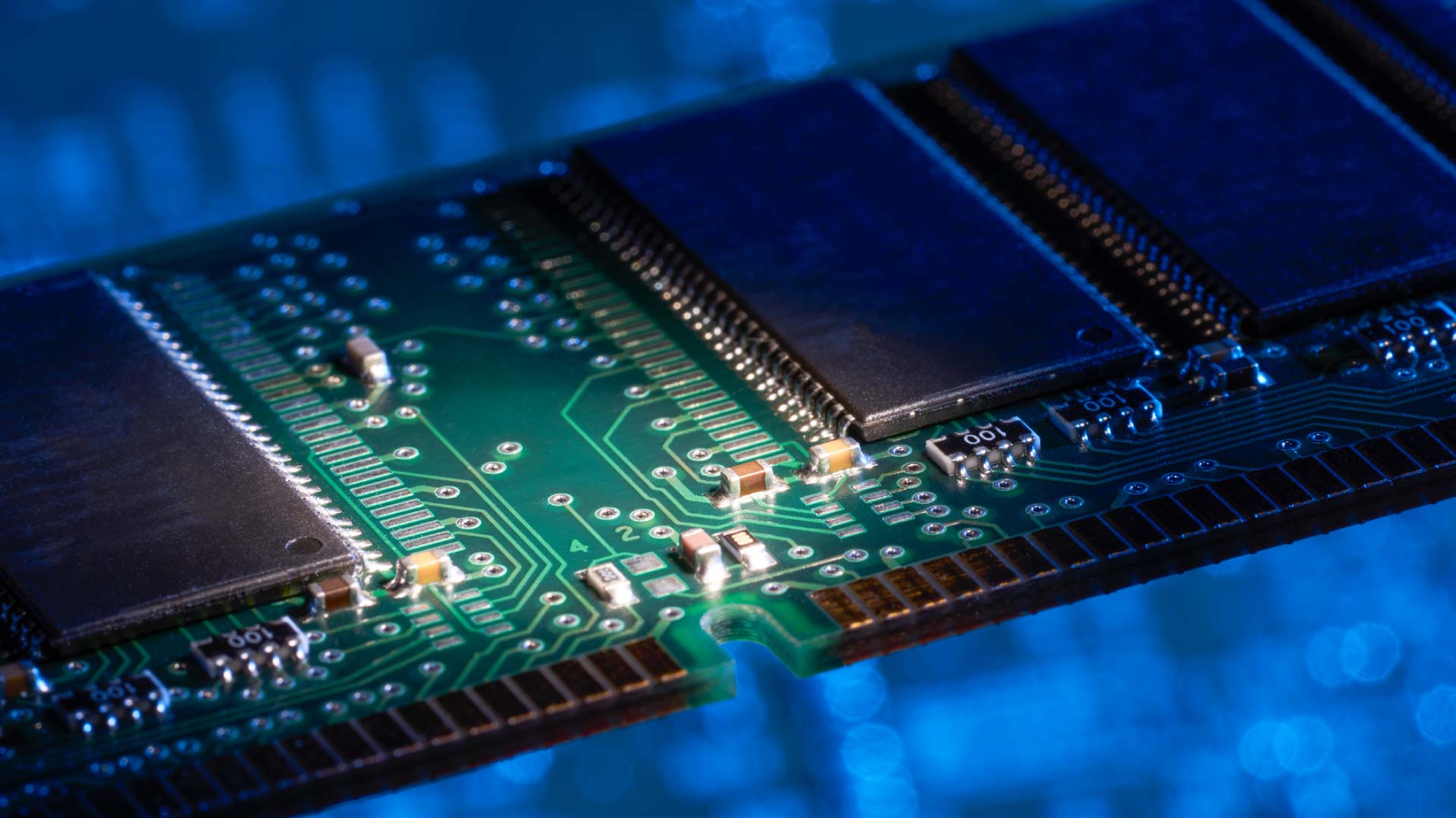 Custo da memória sobe e deixa computadores mais caros