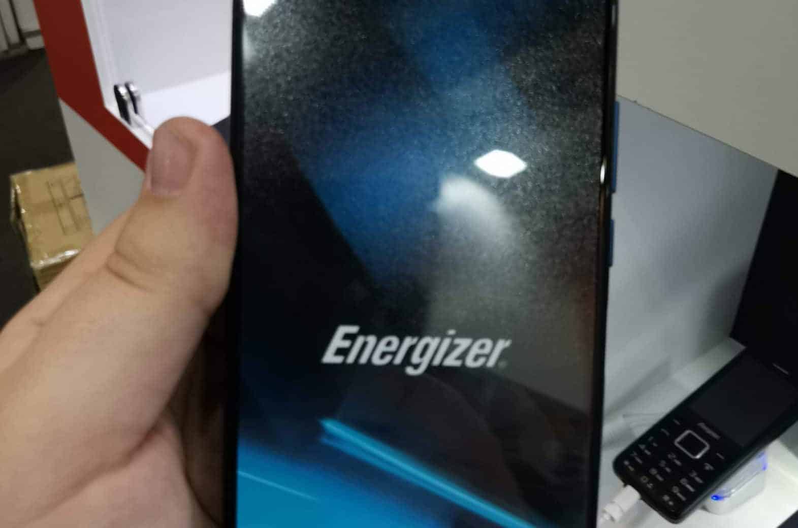energizer lanca smartphone de 18 000 mah 3 e1551289954839