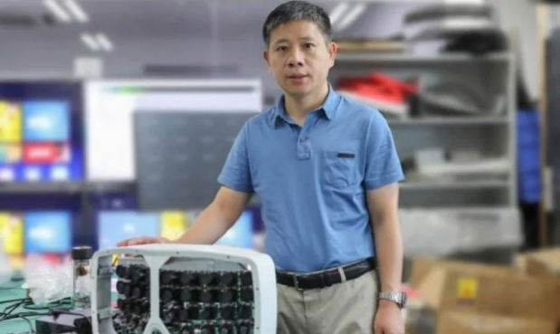 China apresenta câmera de 500 megapixels que pode identificar todos os rostos em uma multidão de milhares de pessoas