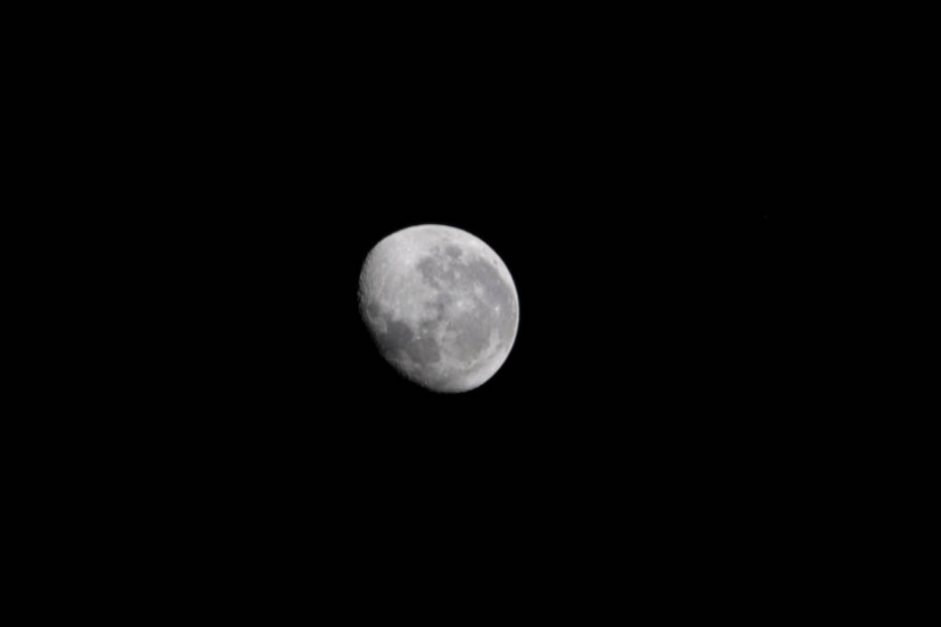 Sonda indiana pronta para soltar lander na Lua