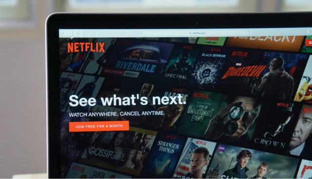 Netflix pode não permitir o compartilhamento da senha com amigos no futuro