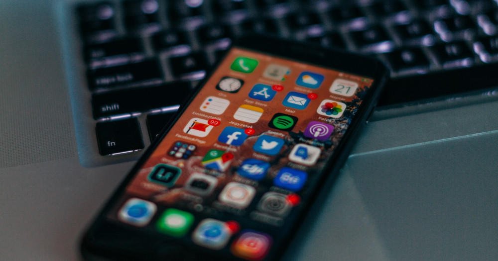 10 melhores aplicativos em termos de downloads e receitas