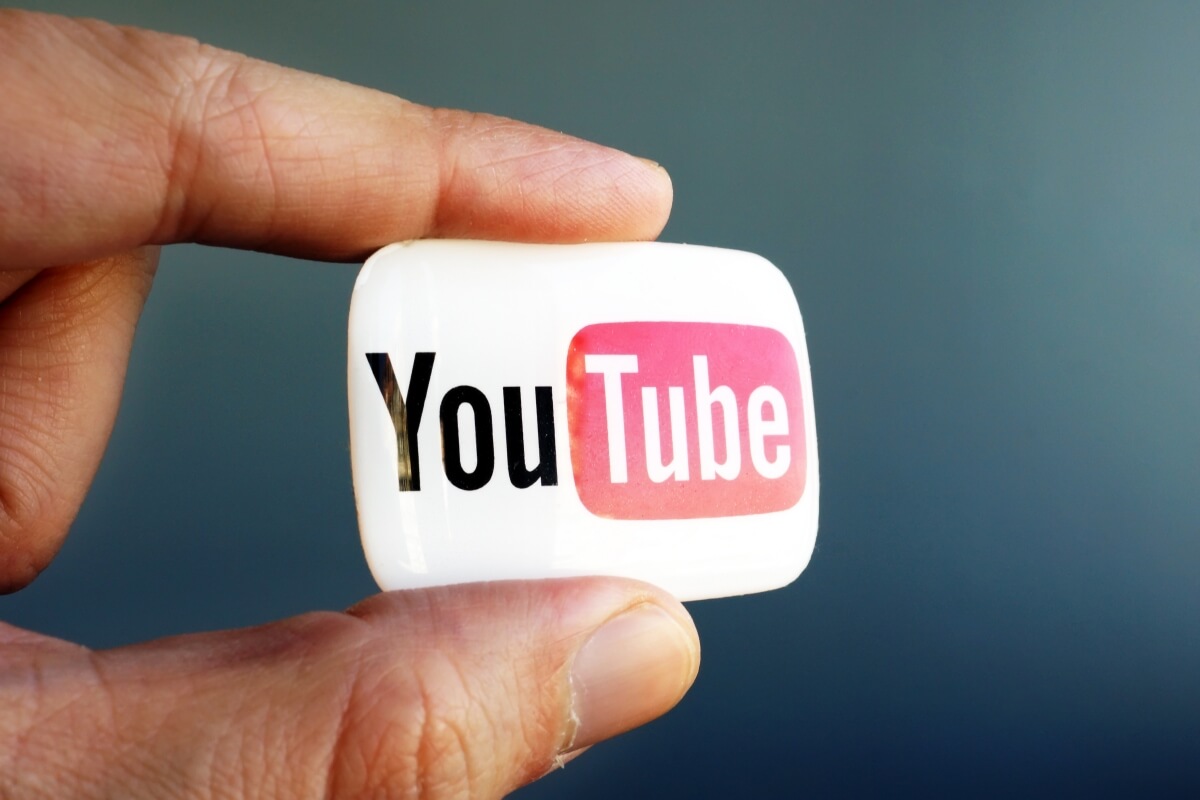youtube-lanca-formato-de-pagina-para-conteudo-de-hashtags