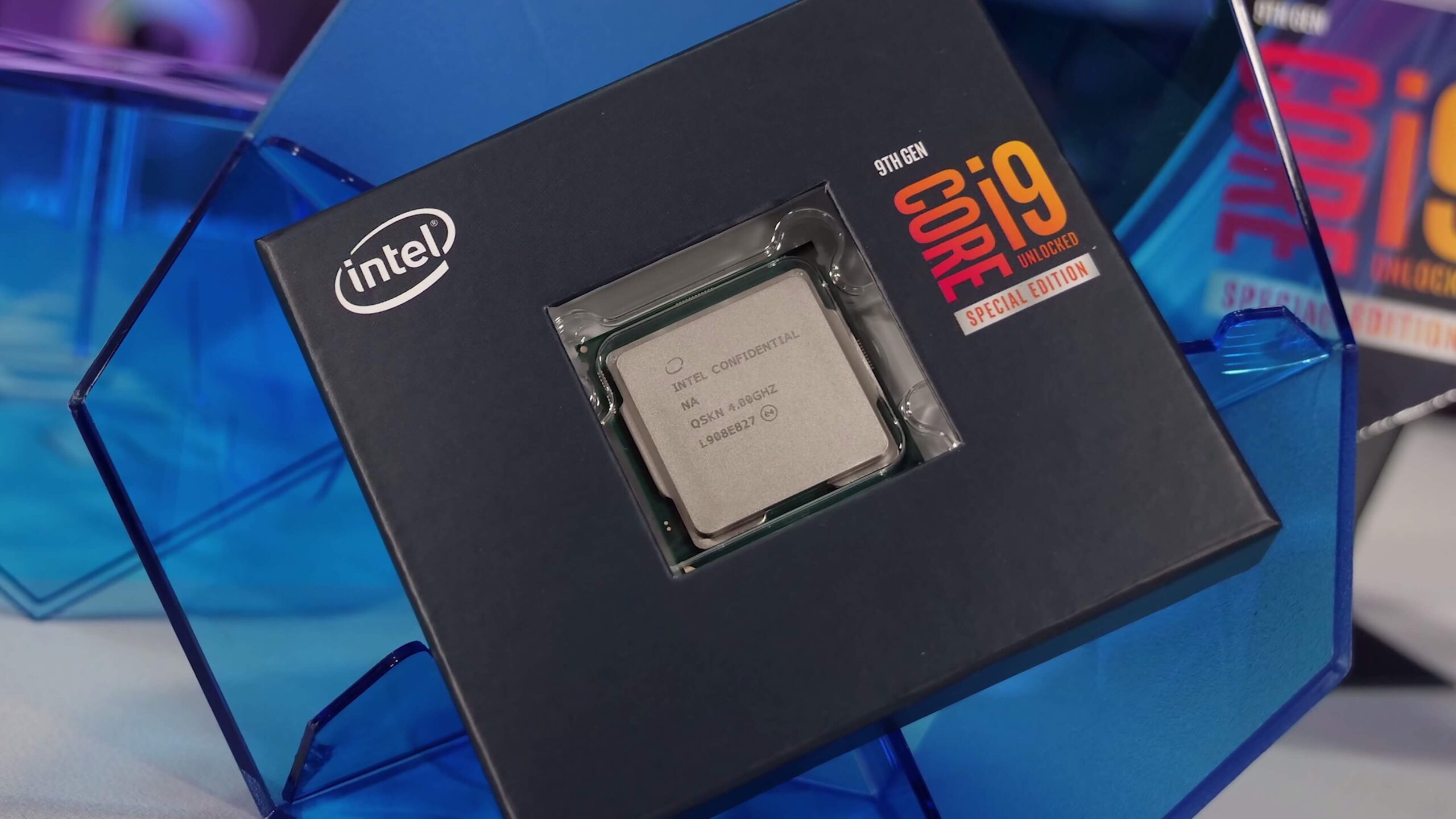 Slides revelam toda a série de 10ª geração da Intel: até 5,3 GHz e 10 núcleos