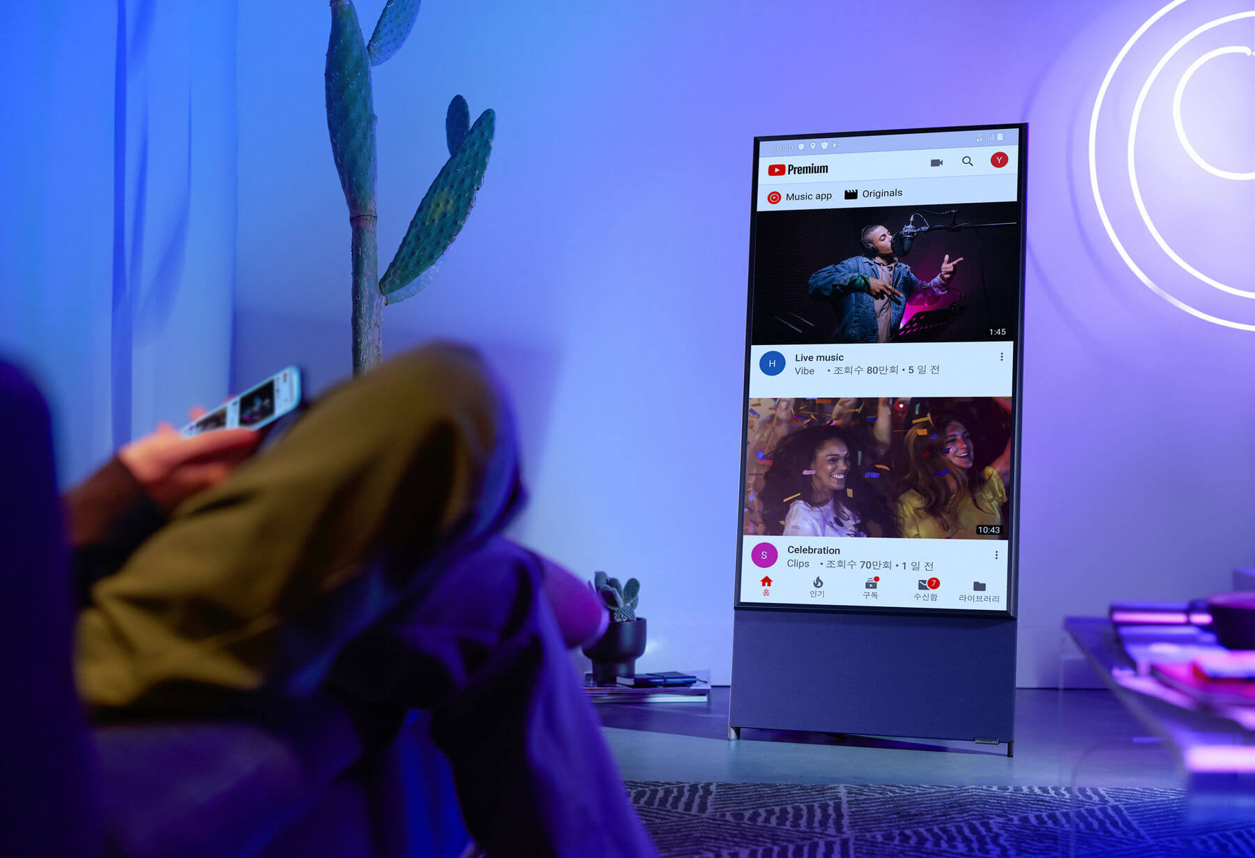 Samsung vai lançar globalmente a TV rotativa Sero