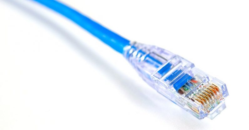 Como evitar que a internet fique lenta enquanto você trabalha em casa