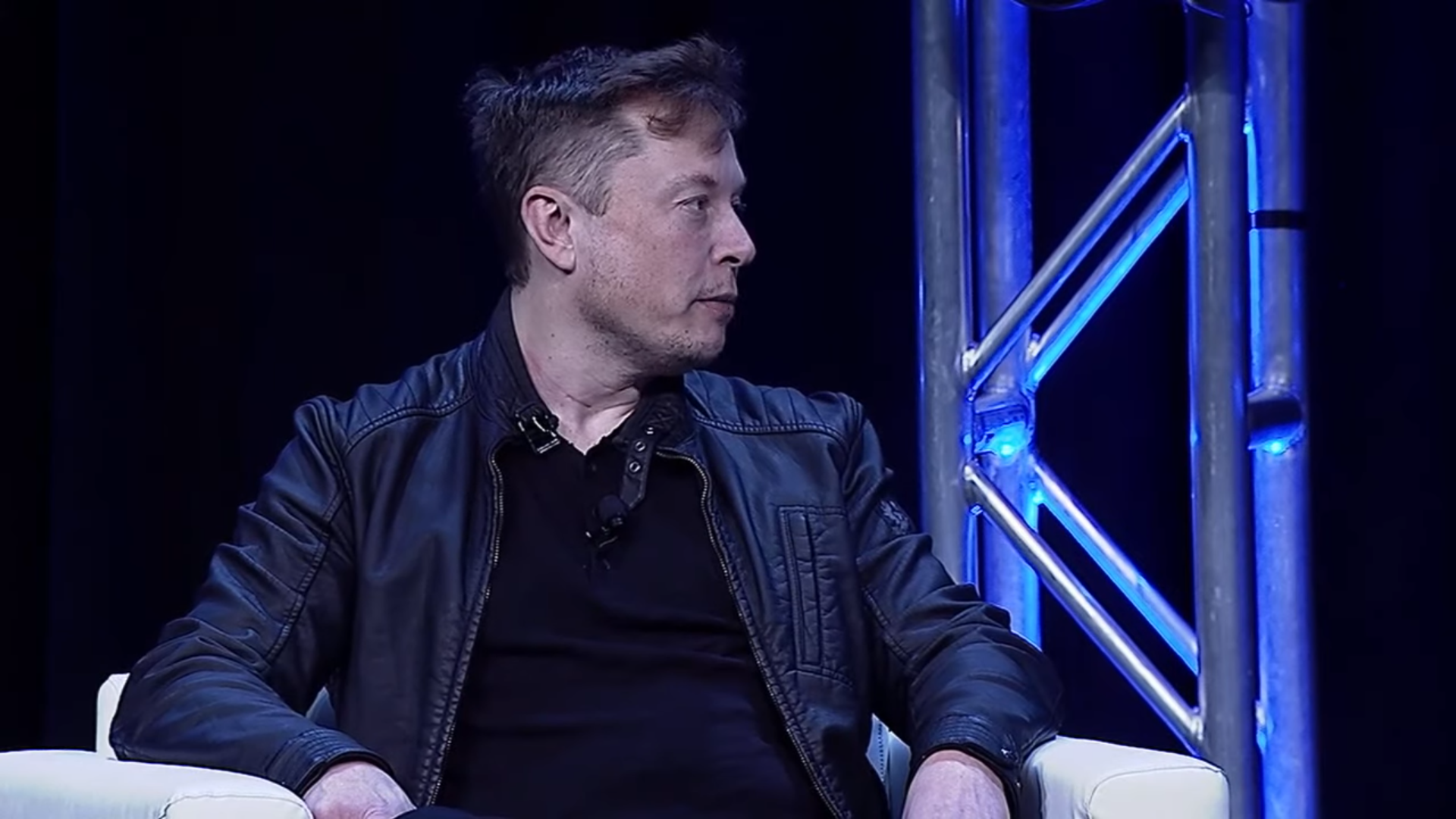 brincadeira-de-elon-musk-faz-criptomoeda-nao-oficial-do-manchester-united-subir-incrivelmente