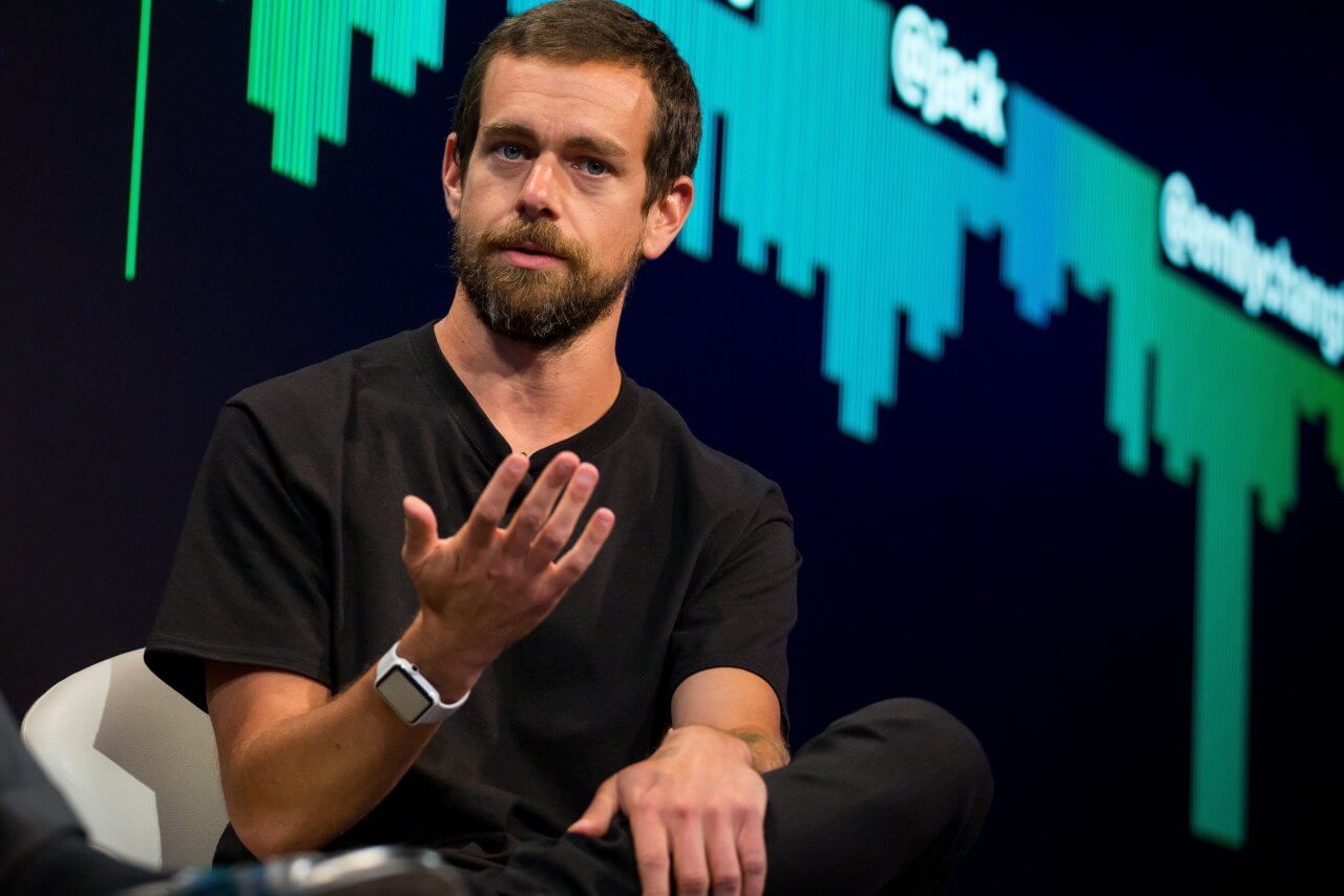 O chefe do Twitter, Jack Dorsey, está doando US$ 1 bilhão para financiar ajuda relacionada à COVID-19
