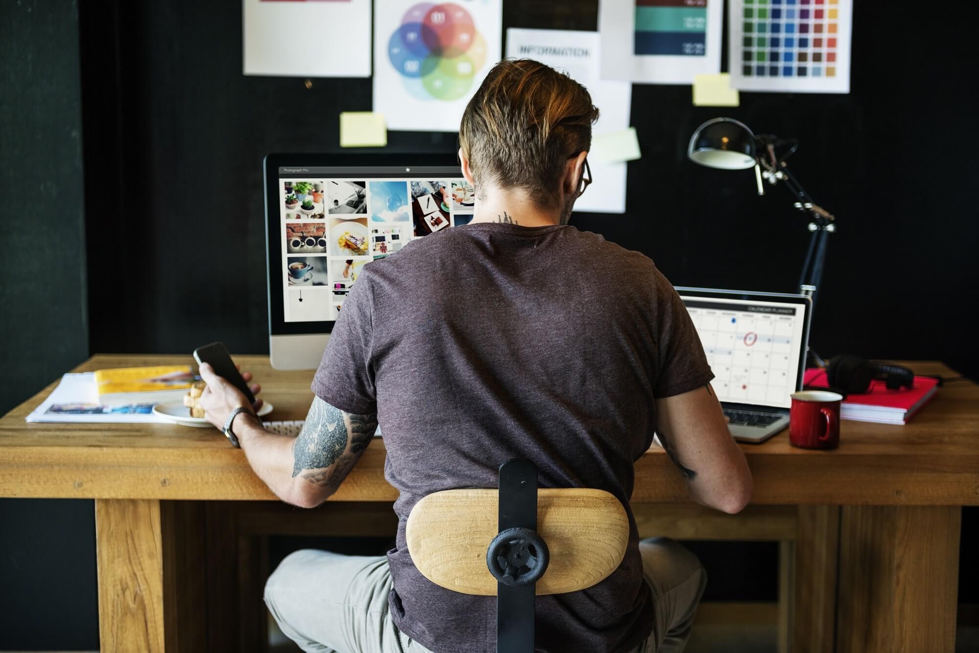Vendas de laptops, desktops e periféricos aumentam à medida que mais pessoas trabalham em casa