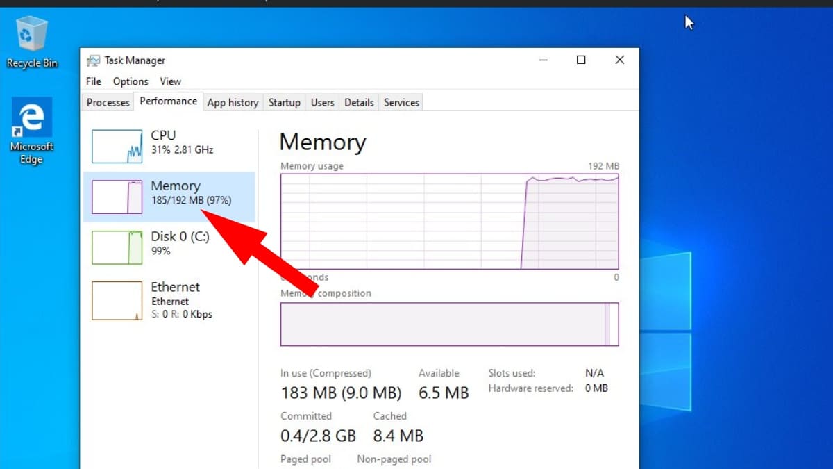 Desenvolvedor executa o Windows 10 com apenas 192 MB de RAM