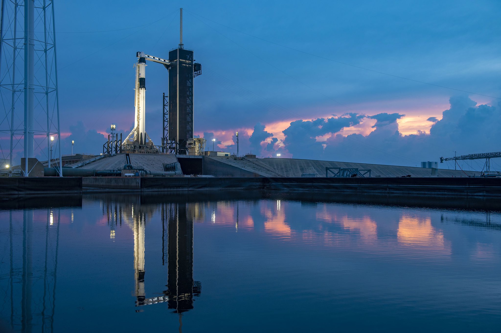 Astronautas da NASA estão prestes a pilotar uma nave espacial usando apenas telas touchscreen