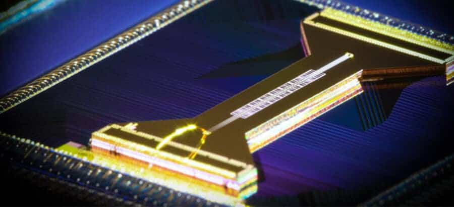 Honeywell quadruplica a potência de seu computador quântico