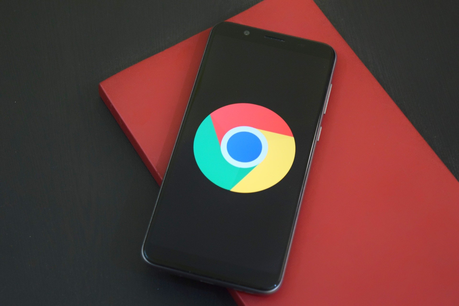 Ausência de um simples "&" no código causa falha grave no Chrome OS que impede o acesso aos arquivos locais