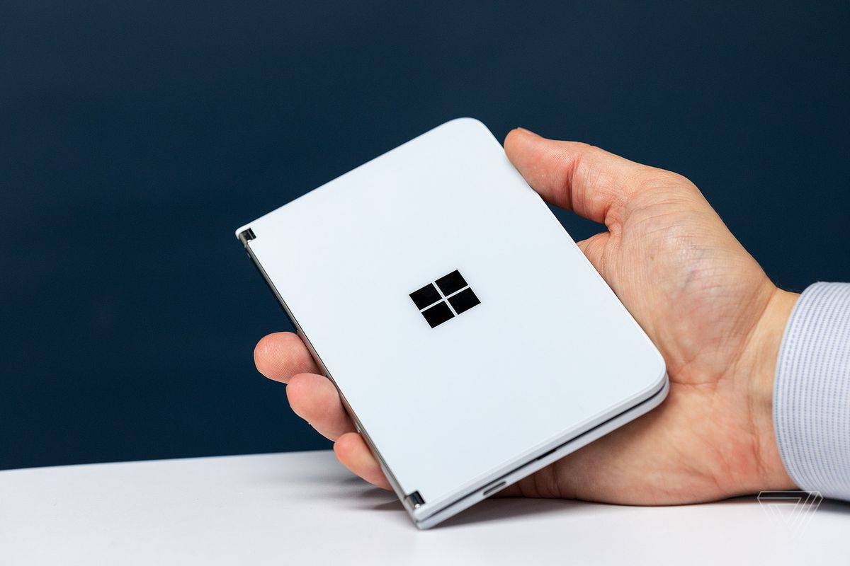 surface-duo-microsoft-define-data-do-lancamento-internacional