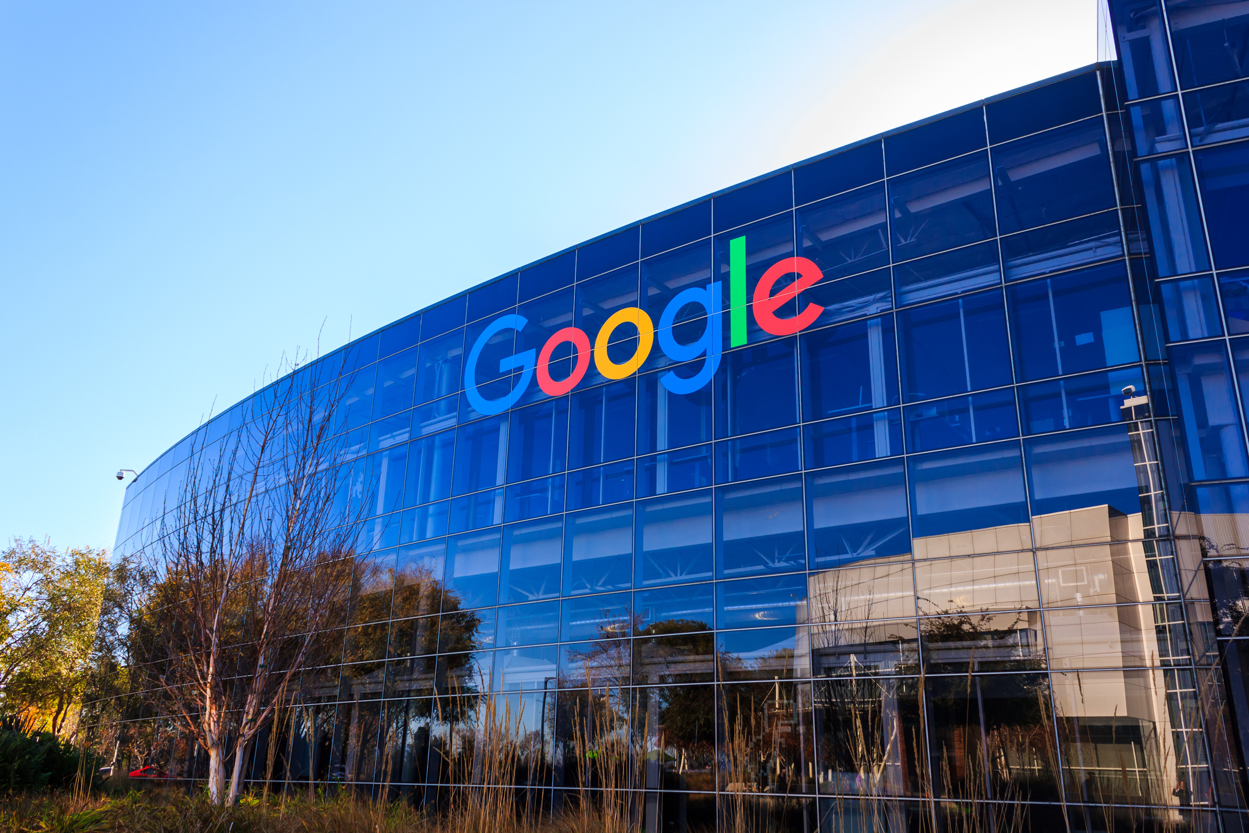 google-recebe-multa-astronomica-e-recorde-por-monopolio-do-android