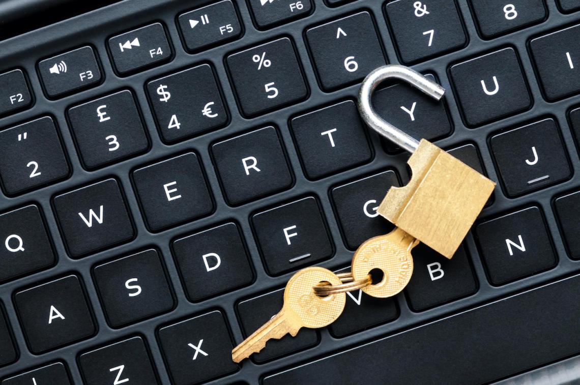 Microsoft alerta clientes sobre bug 'NotLegit' do Azure