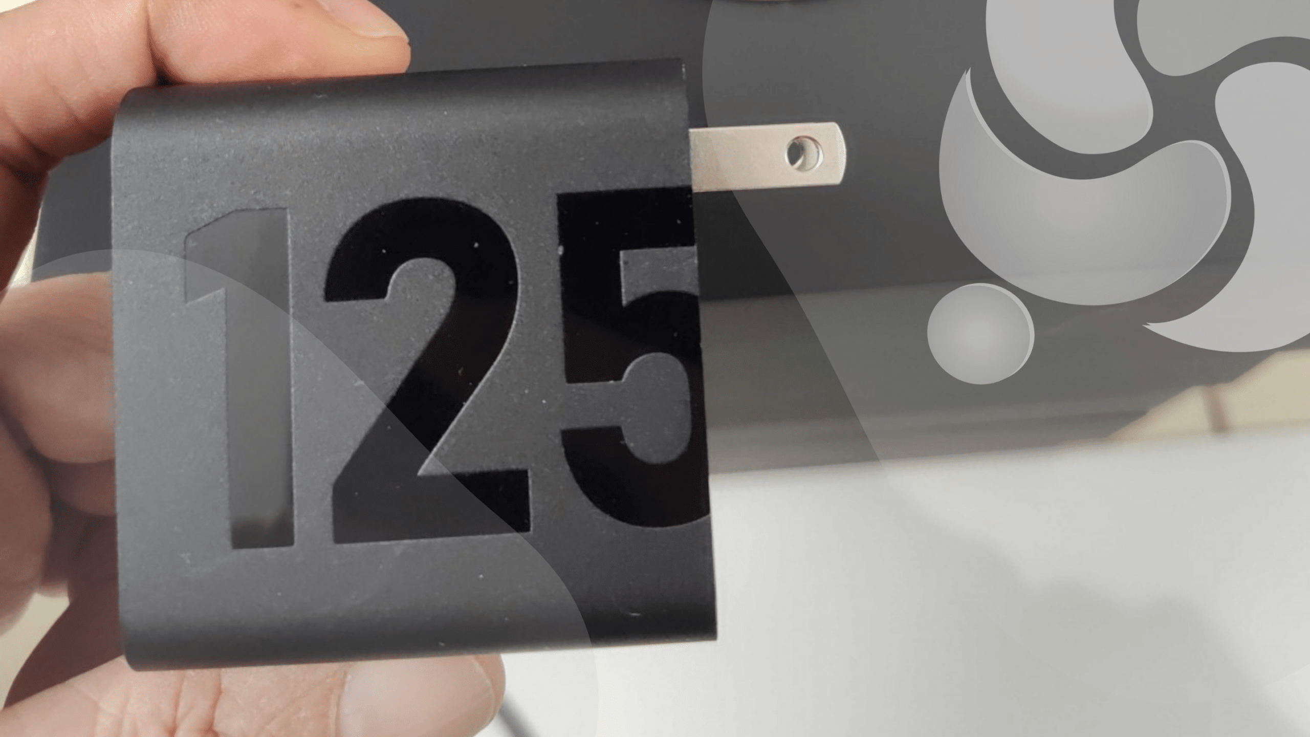 carregador-de-125w-e-provocado-por-executivo-da-motorola