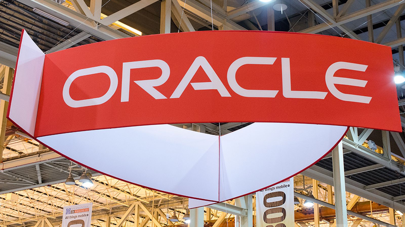 Oracle é acusada de facilitar vendas de 'bilhões' de dados pessoais