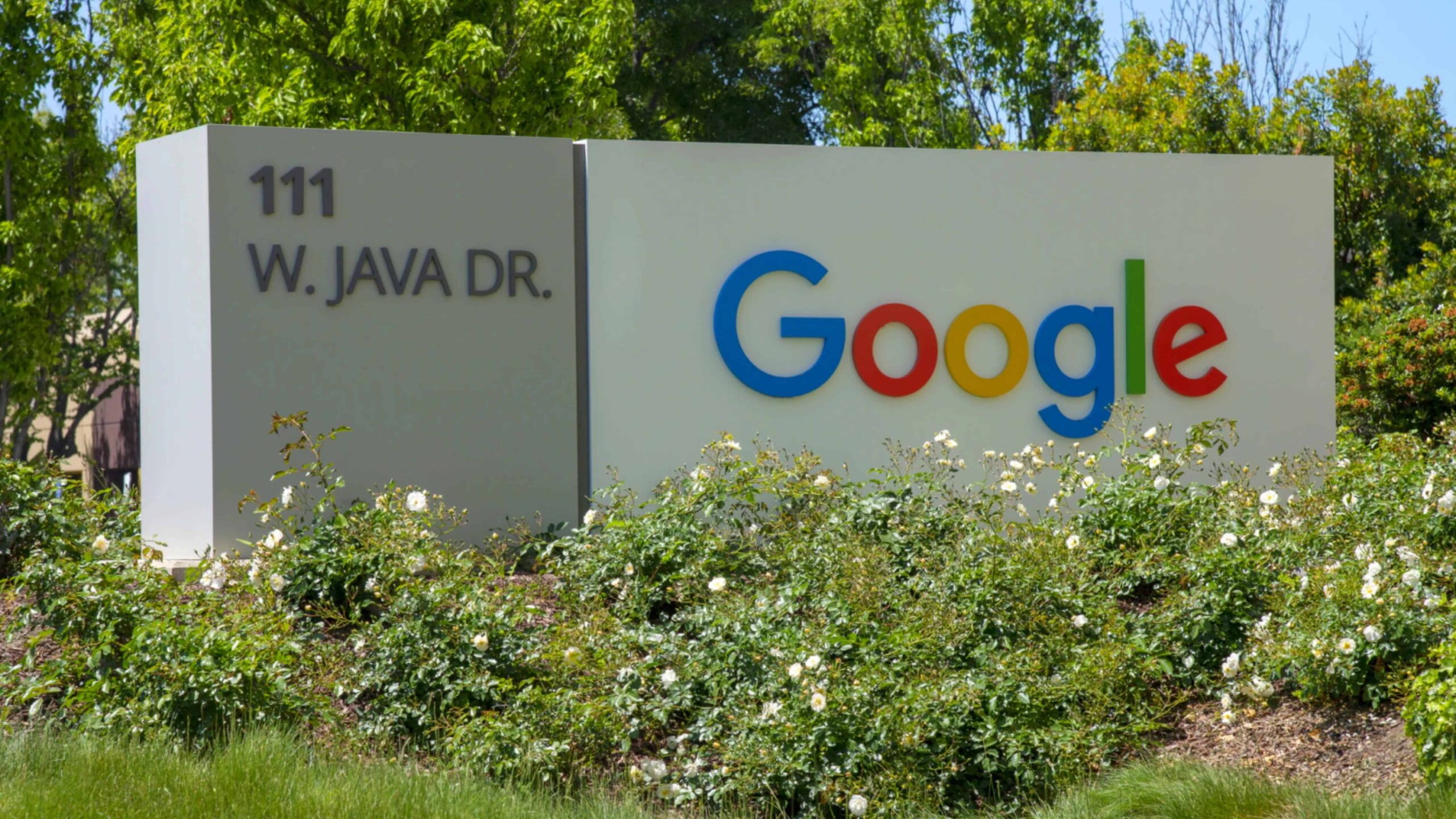 Google mapeia baixo desempenho e pode demitir até 10 mil funcionários