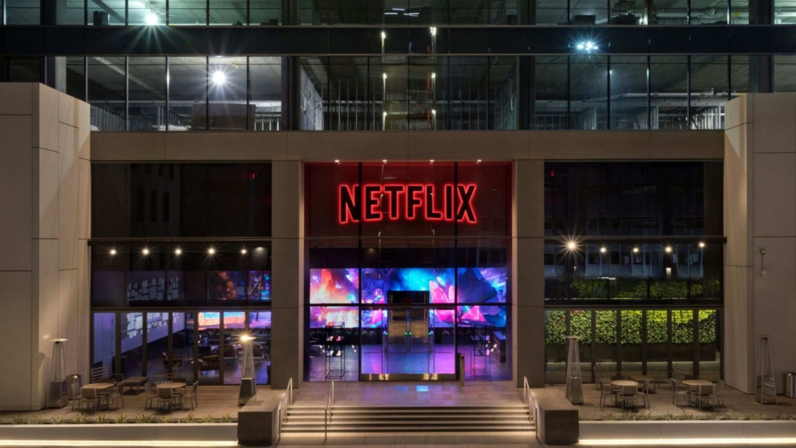 netflix-detalha-como-sera-o-compartilhamento-de-senhas-a-partir-de-agora