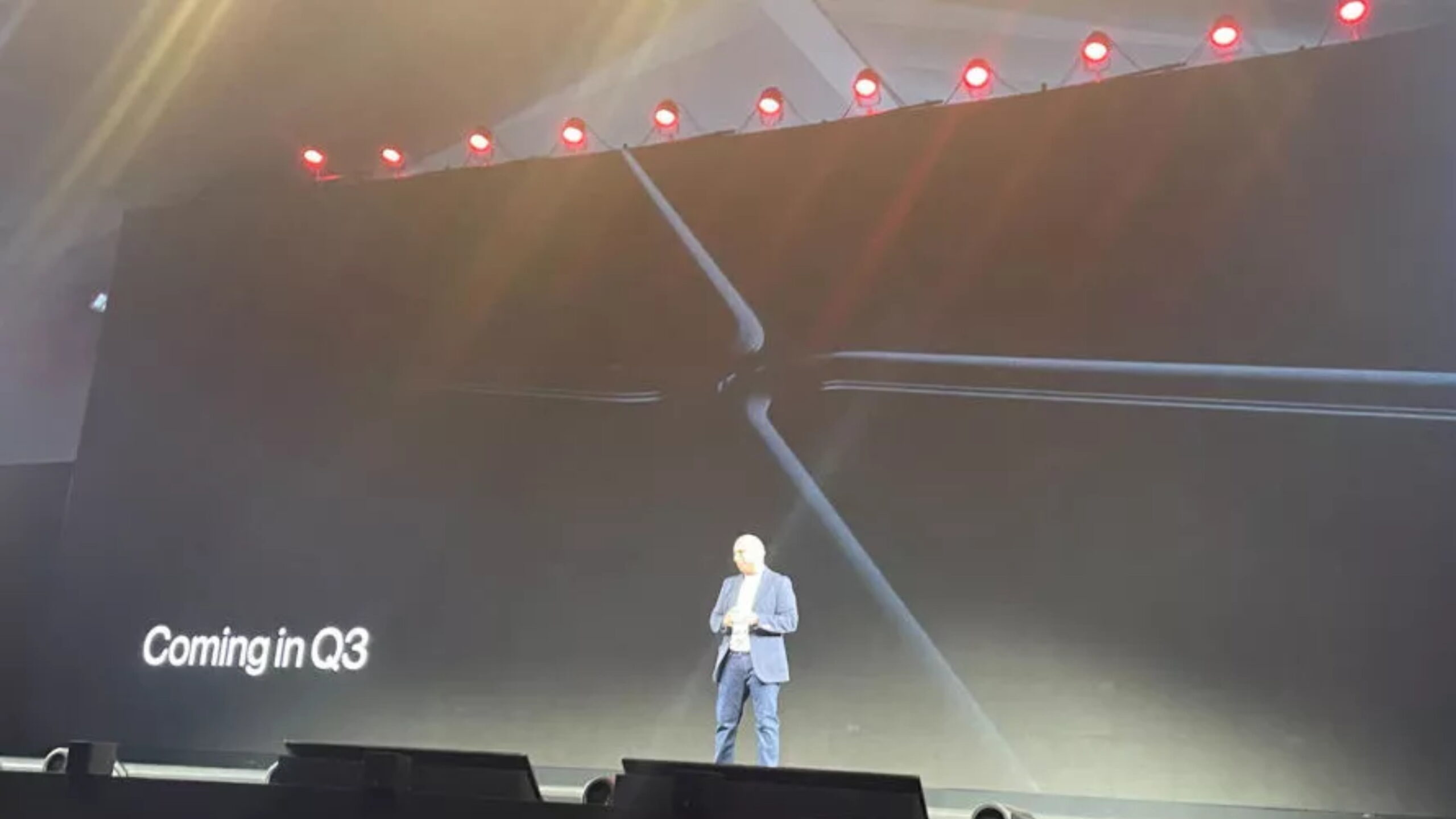 oneplus-finalmente-exibe-seu-primeiro-smartphone-dobravel