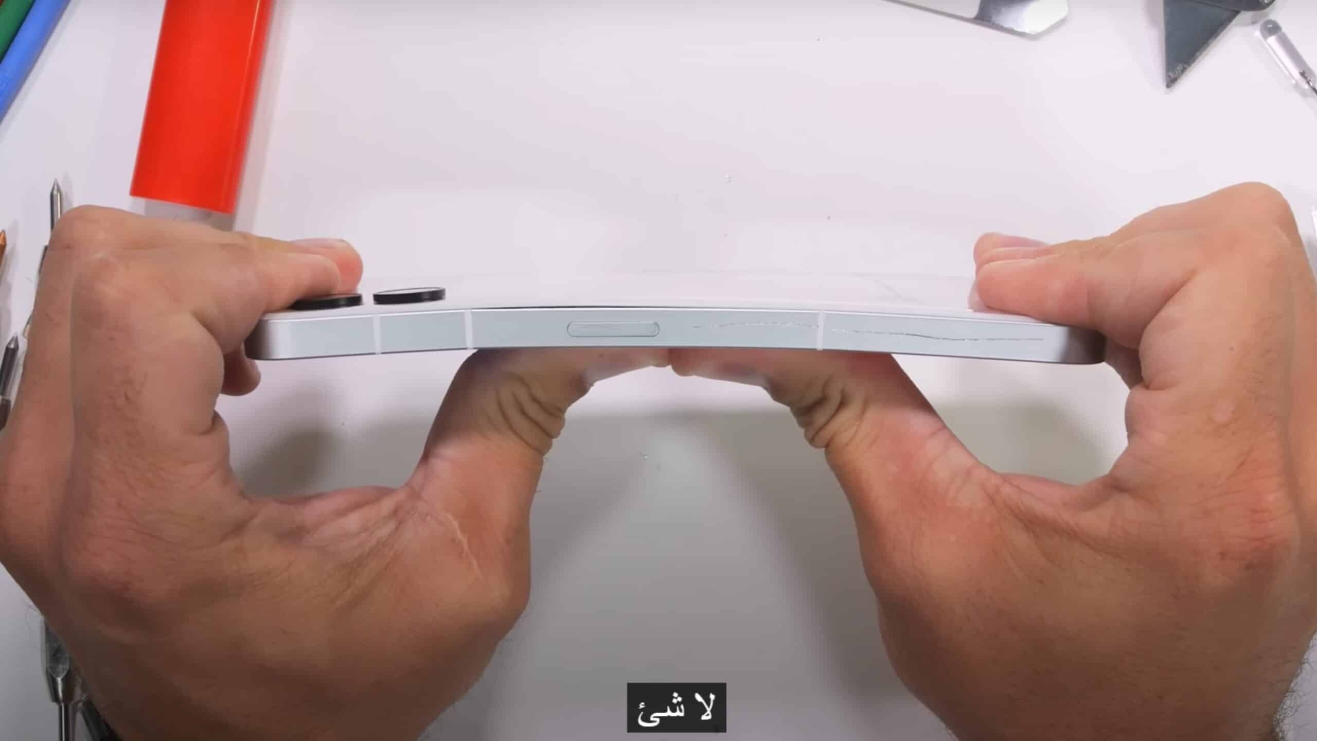 teste-de-durabilidade-do-nothing-phone-2-revela-algumas-coisas-interessantes