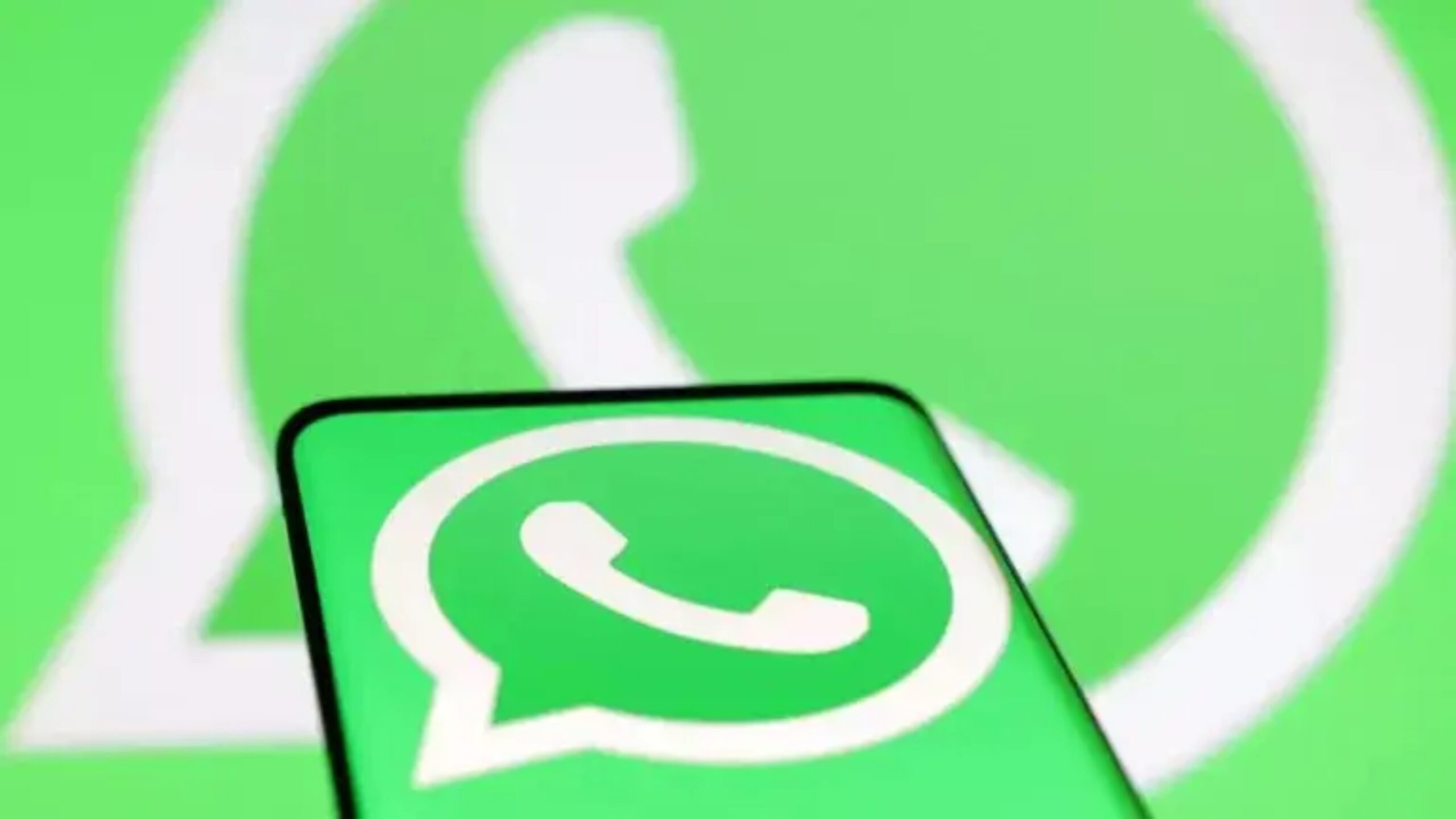Imagem com logomarca do WhatsApp