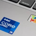 Intel apresenta solução tardia para problemas de travamento e congelamento em suas CPUs desde 2022.
