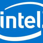 Logo da Intel com fundo azul, representando as inovações tecnológicas da empresa, como o suporte ao SNC6 no Linux 6.13.