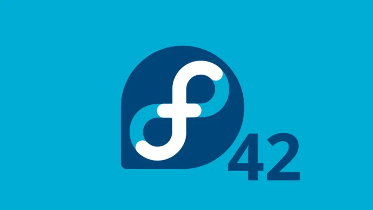 Logo do Fedora no fundo azul com o número da versão 42 remetendo ao Fedora 42