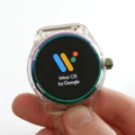 Imagem com smartwatch com Wear OS