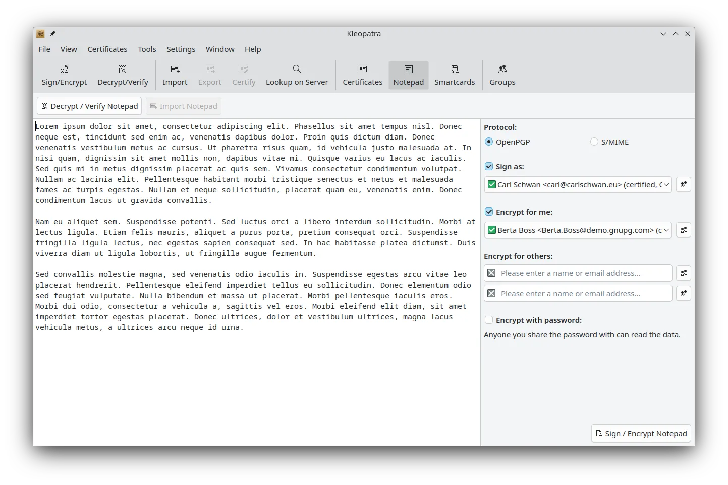 ZoRFxzMY kleopatra notepad