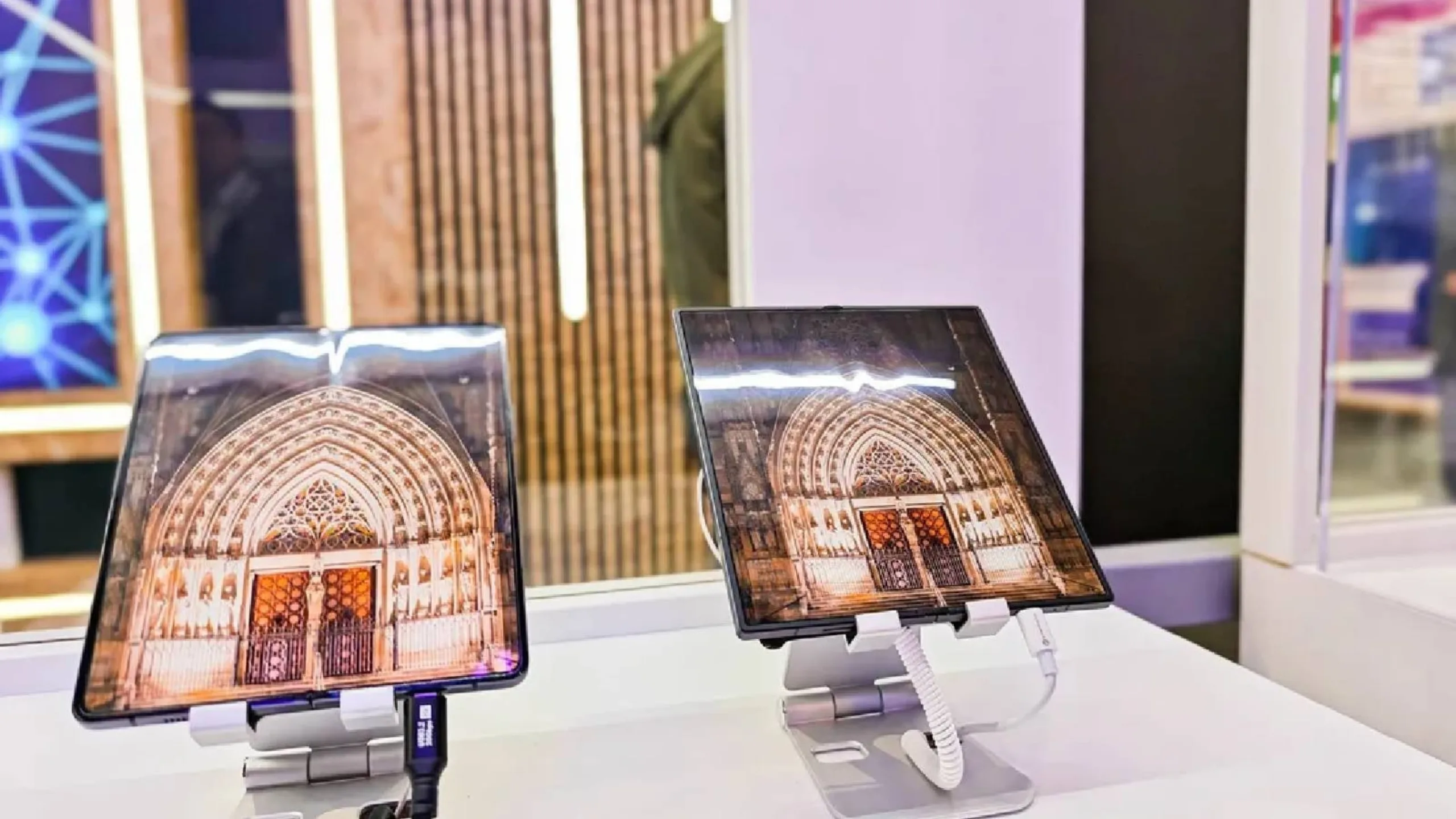Galaxy Z Fold 7: Imagens mostram mudanças no design do próximo dobrável da Samsung 2 Galaxy Z Fold 7