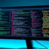 Além do Terminal Padrão: Uma Viagem pela História e Poder dos Shells Linux (Bash, Zsh e Outros Guerreiros da Linha de Comando)