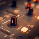 Painel de controle de áudio ilustrando os avanços do SOF 2.13 no Linux