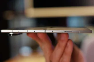Galaxy Z Fold 8