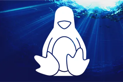 Logo do Linux submerso simbolizando o uso do Linux na deep web com foco em anonimato e privacidade