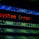 Tela de Kernel Panic Linux exibindo call trace e not syncing em ambiente real de produção