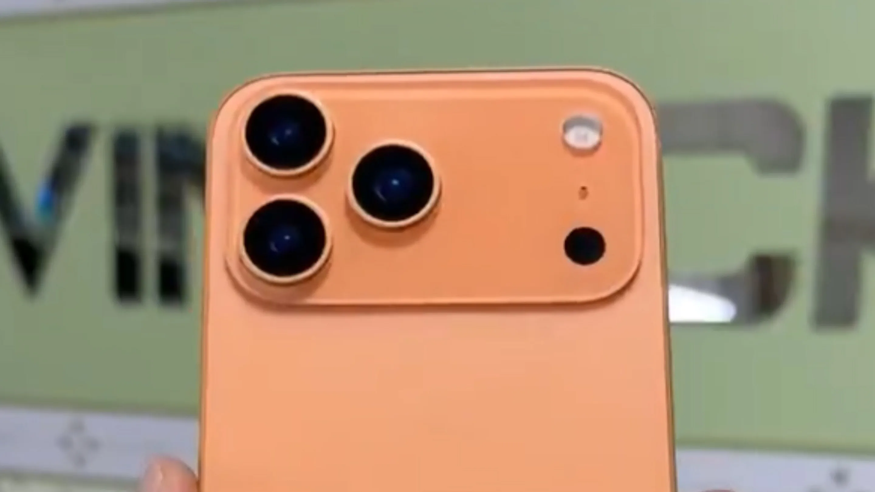 iPhone Laranja