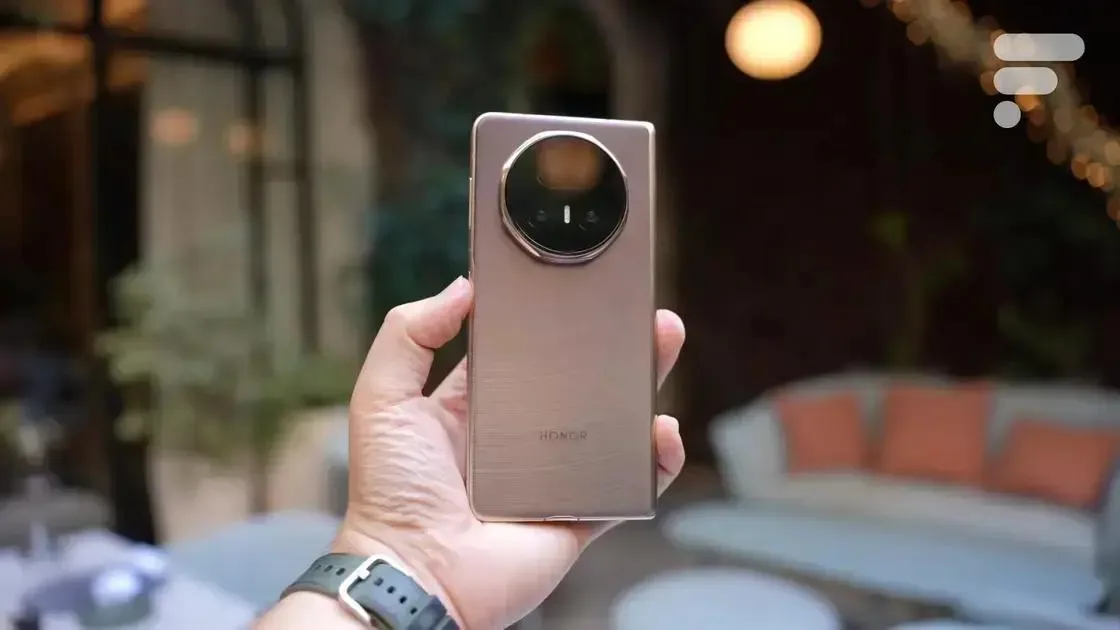 Honor atrai 46% de usuários da Samsung com inovação no Magic V5