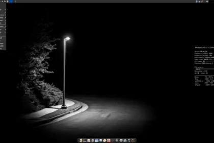 Screenshot do desktop do 4MLinux 49.0 STABLE com menu JWM aberto, conky exibindo informações do sistema e dock de aplicativos na parte inferior