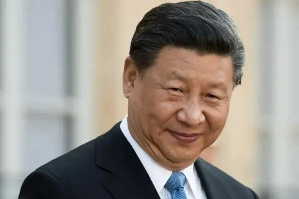 Como a China está aproveitando equipamentos velhos dos EUA para crescer na indústria de semicondutores