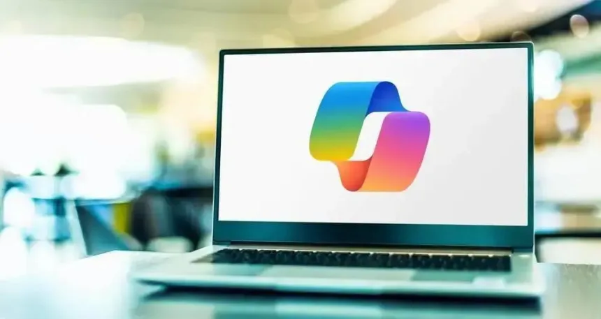 Microsoft apresenta novo Copilot com recursos de escuta e visão
