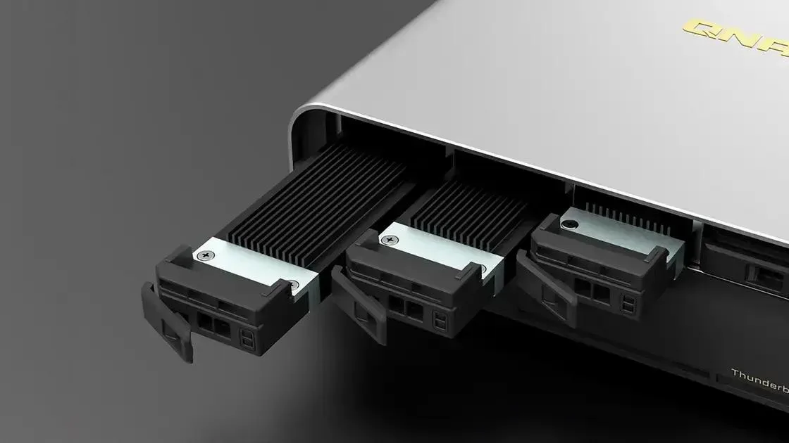 QNAP lança NAS com SSDs de 19,2 TB para uso em casa 1 QNAP lança NAS com SSDs de 19,2 TB para uso em casa