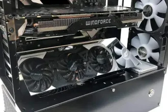 Novo espelho para GPU revela o RTX 5090 derretendo em tempo real