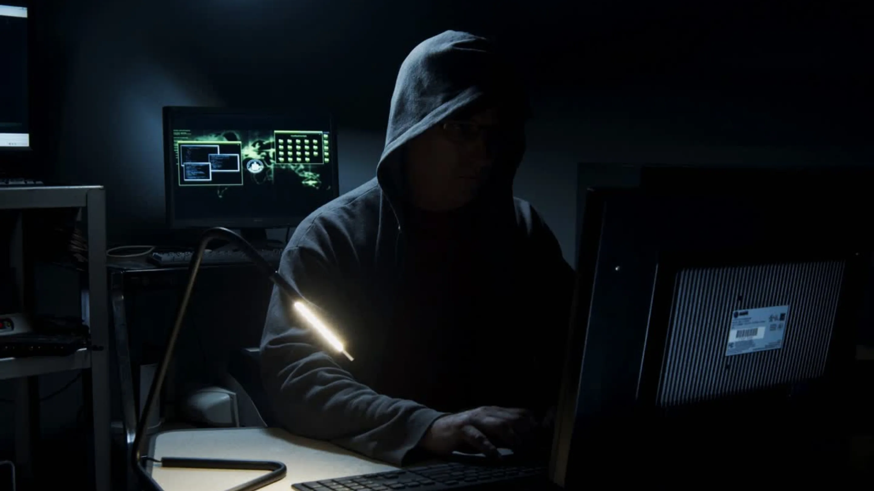 Vulnerabilidades no Chainlit expõem dados na nuvem, entenda o risco e como corrigir