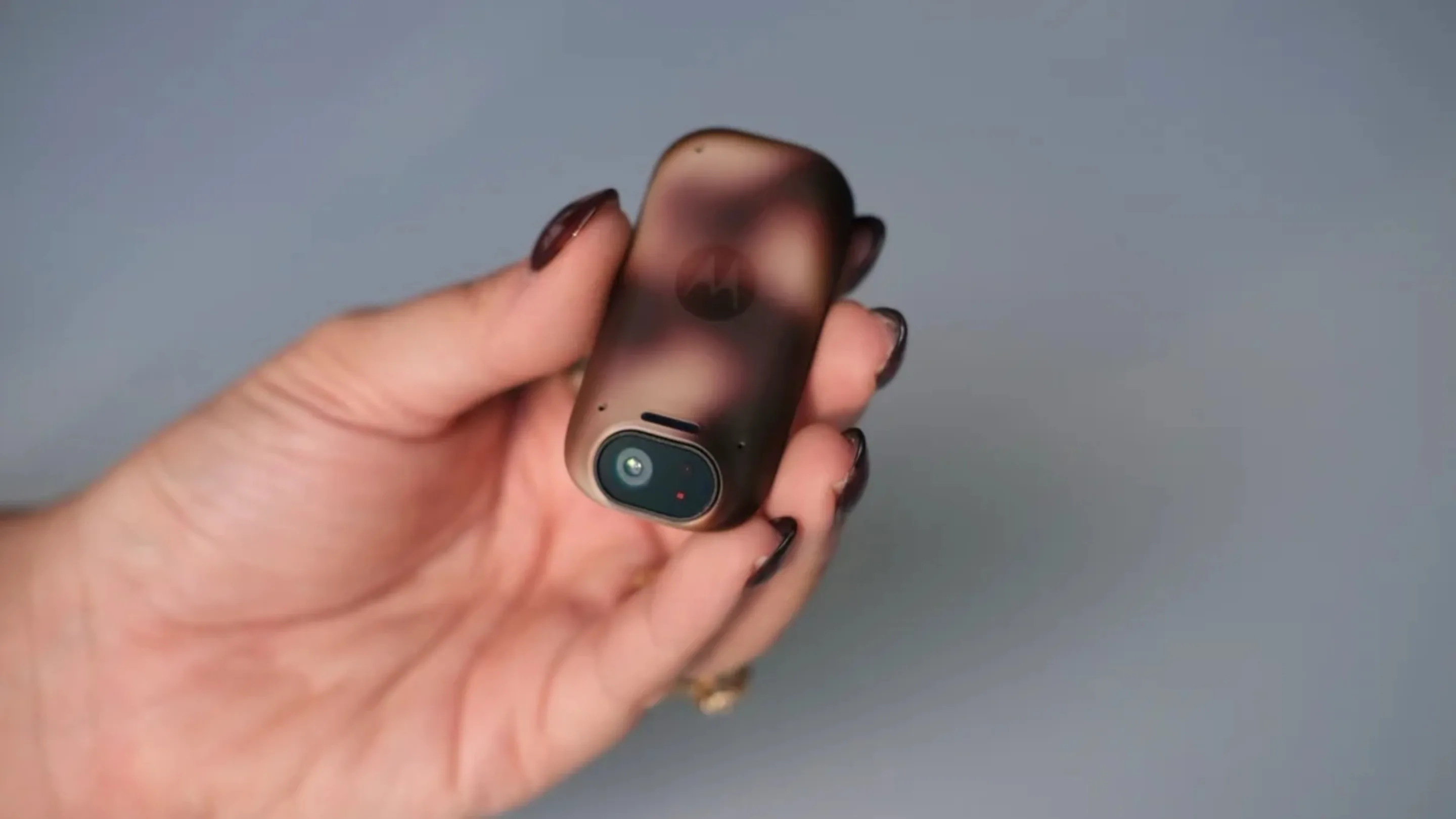 Motorola Qira e Projeto Maxwell: a revolução da IA invisível na CES 2026