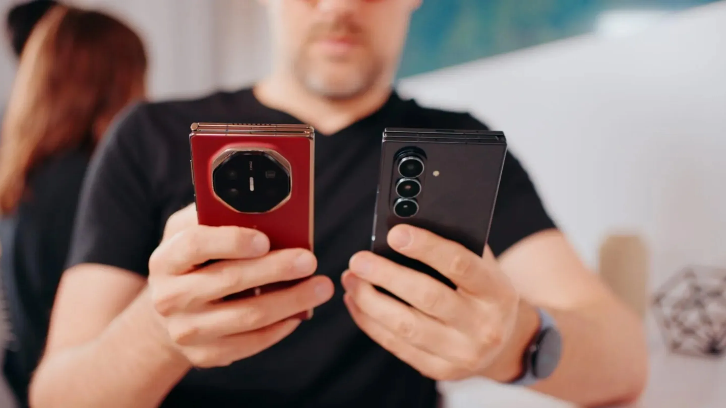 Telemóvel de três dobras da OPPO é adiado, protótipos existem, mas mercado ainda não está pronto 2 rSBSY7mW telemovel tres dobras oppo adiado