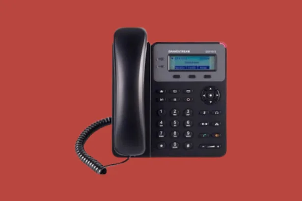 DKx8D5At falha seguranca grandstream gxp1600 cve 2026 2329 2